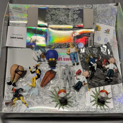12 FIGURES AS ADULT SWIM KIDROBOT AQUA TEEN CARL ROBOT CHICKEN WARTOOTH MONARCH