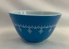 Vintage Pyrex #401 Snowflake Garland Nesting Mixing Bowl 1.5 Pint Small Blue USA