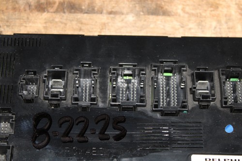 06-12 Mercedes W164 W251 R ML GL REAR SAM Signal ACQUISITION Module 1645401101 - Picture 7 of 12