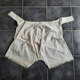 ANTIKE Leibwäsche Unterhose Unterwäsche Nachtwäsche Spitze 20er 30er
