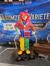 Mobiler Musik-Clown mit Bandoneon, einmalig in Deutschland