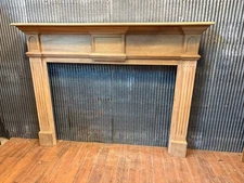 Classical Style Fireplace Mantel GS6051