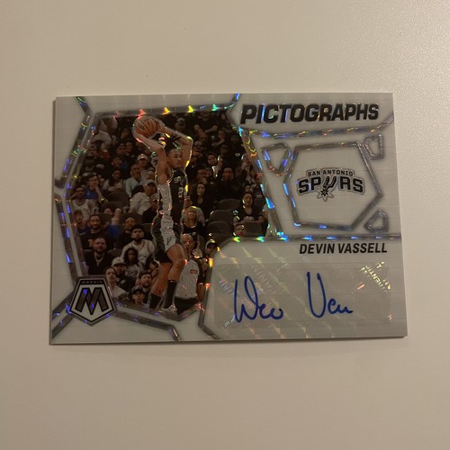 #/25 Devin Vassell 2023-24 Panini Mosaic Pictographs White Prizm AUTO SPURS
