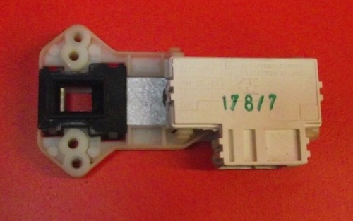 Waschmaschine HOTPOINT WD860P TÜRSCHLOSS