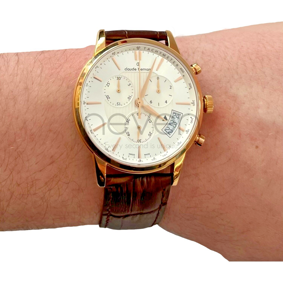 CLAUDE BERNARD - SWISS MADE - DATE - CHRONOGRAPH - 5 ATM - ROSE 
