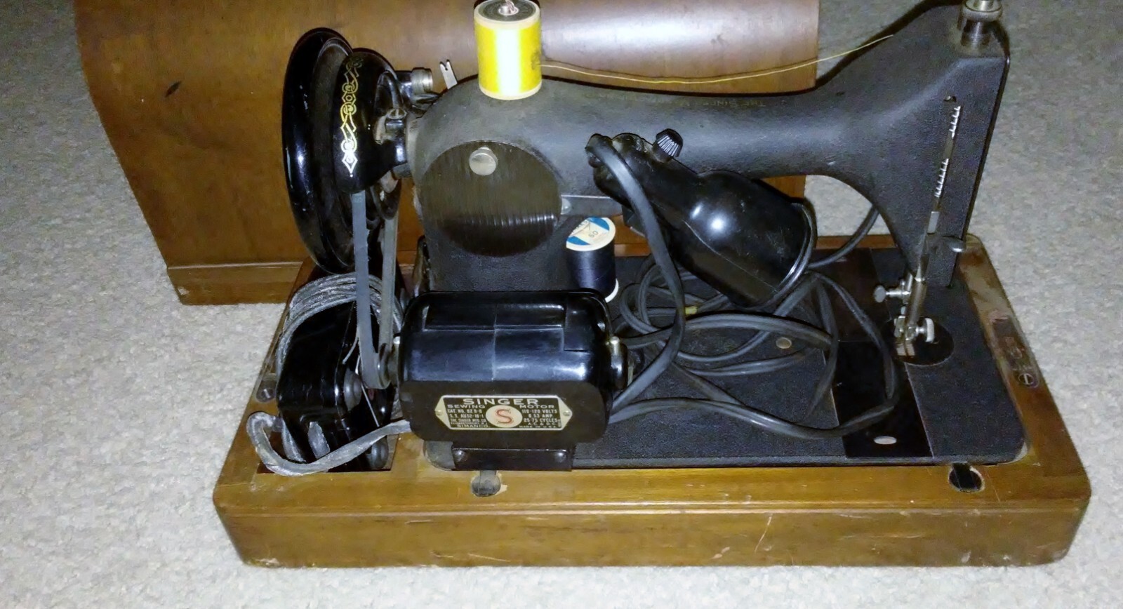 Singer Vintage 1952 Electric Sewing Machine BZ 98 W/ Case Centennial EXCELLENT eBay