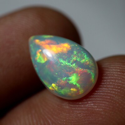 14.4x9.4 MM Natürlicher AAA Multi Fire Ethiopian Opal Pear Cabochon
