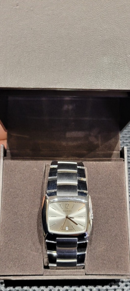 GUCCI 8500M Men's Watch Stainless Steel Complete W/Box & Papers | eBay
