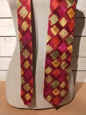 cravate JC De Castelbajac