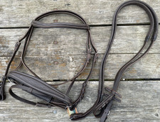 Padded  English dressage style bridle w/crank...