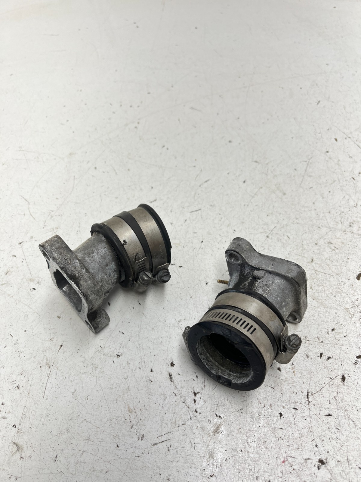 97 1997 Ski Doo Formula S Rotax 380 OEM  Intake Manifold Boot Carb Mount Clamp