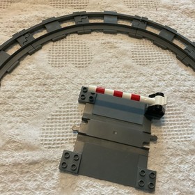 15 Piece Lego Duplo Thomas The Train 12 Curved Track Car Crossing Base & Gate