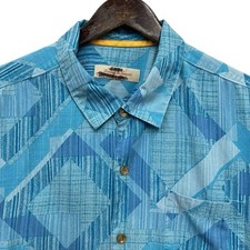 Tommy Bahama Men's Size XL Turquoise Blue Geometric Silk Hawaiian Camp Shirt euc