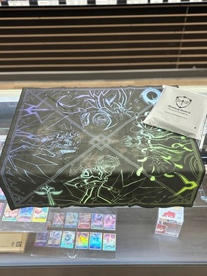 Dueling Guard Zero 2-Player Stitched Edge Playmat - Black Gradient Chase