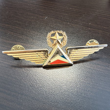 Vintage Delta Air Lines Captain Wing Pin 4th Issue Type II Pilot Wings Badge