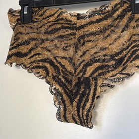 Victoria's Secret Tiger Print Bra 36B & Panty Lg Set