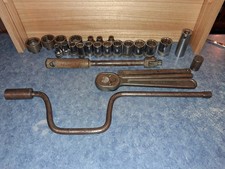 26 Piece Pre War Mixed Socket Wrench-Sockets-Plomb-Hinsdale-Indestro-Super-truth