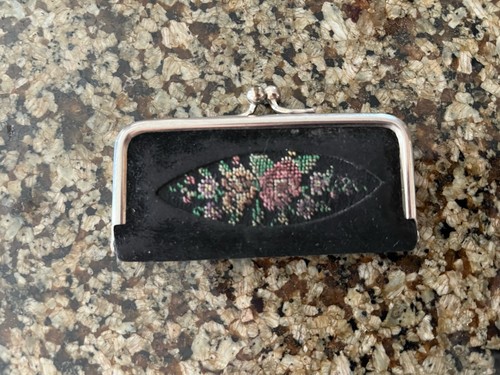 Vintage Mini MANICURE Leather Case Germany Collectible Kiss Lock