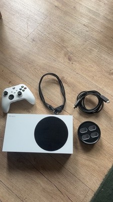 Microsoft Xbox Series S 512GB SSD Konsole Weiß mit Controller, Kabel & Ständer