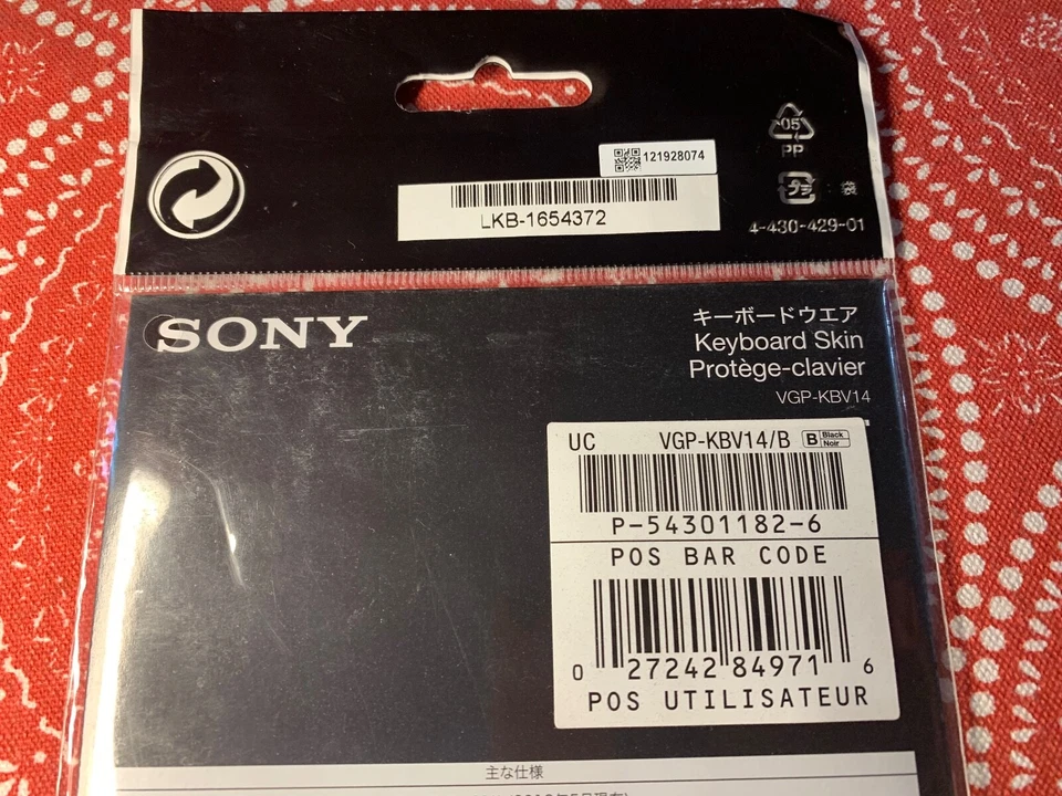 Genuine Sony VGP-KBV14/B IT VAIO Keyboard Skin BLACK for SVT131 SVT141 T series - Image 3 of 3