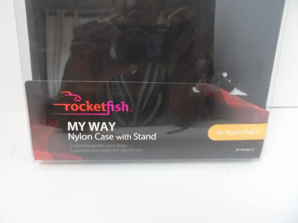 Rocketfish Black My Way Apple iPad 3 Nylon Case w/ Stand - NEW - Image 2 of 3