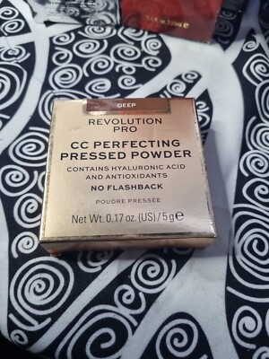 Revolution gepresster Puder Make-up Gesicht Hyaluronsäure & Antioxidantien tief Neu 