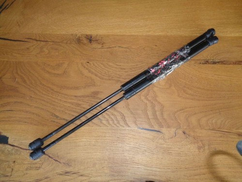 Heckklappendämpfer links + rechts Gasdruckfedern 1H6827550 VW GOLF 3