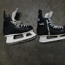 Rapide 1-1 CCM SL-1000 Size 3 Hockey Ice Skates