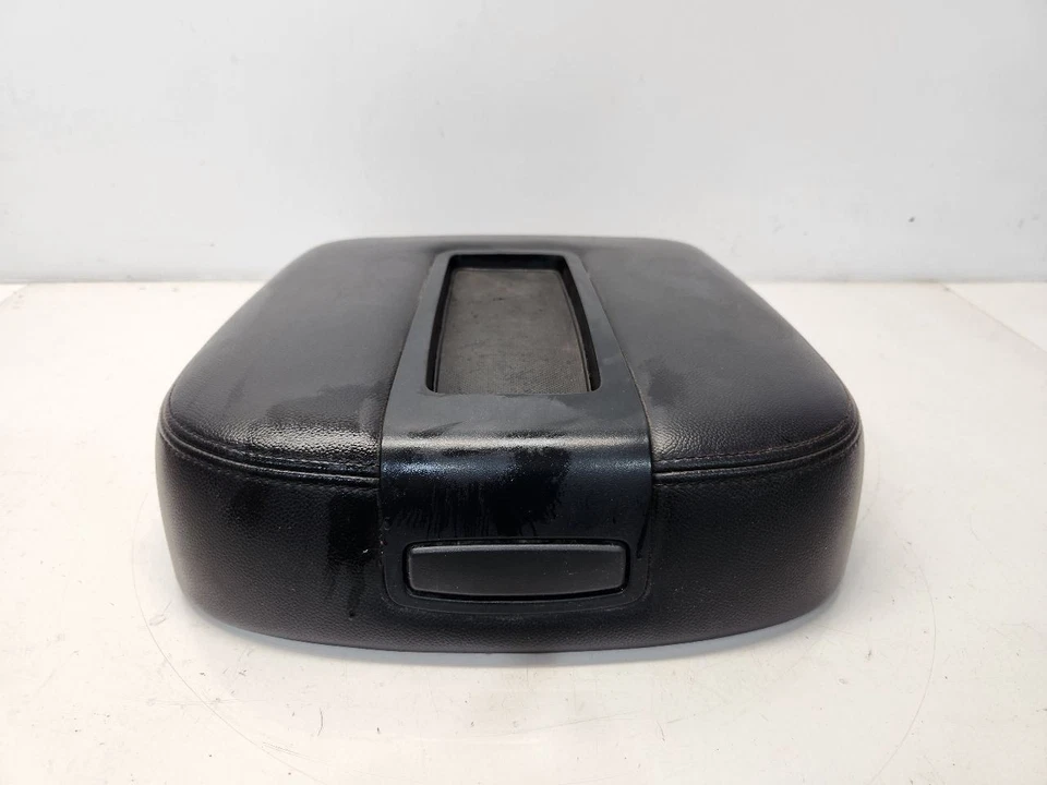 2007-09 GMC Yukon XL 1500 Floor Console - Lid ONLY Color: 19I - Image 2 of 4