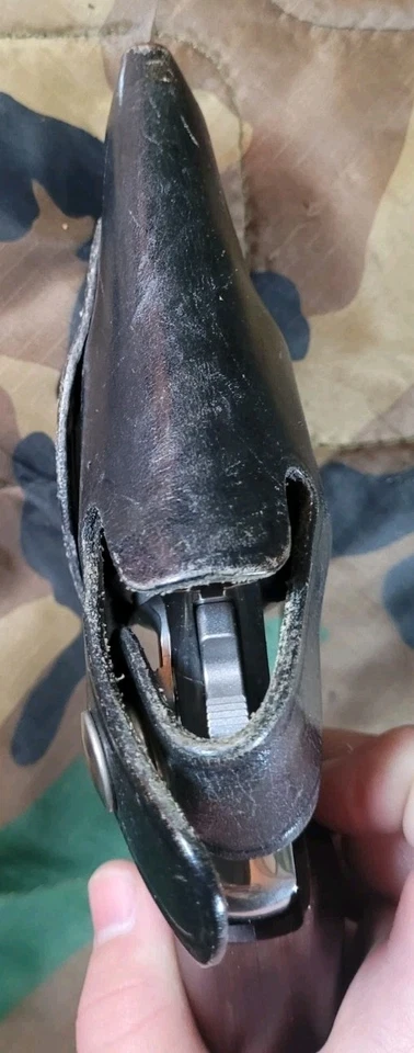 Bianchi Colt Cobra Right-hand Owb Black Leather Holster With Thumb Snap - Image 4 of 4