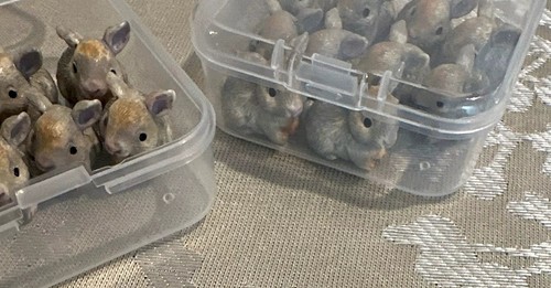 5pcs Mini Resin Rabbits Figurines Set – Fairy Garden, Terrarium, DIY Decor - Picture 2 of 3