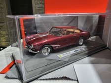 BBR 1:18 -Ferrari 250 GTE 2+2 S/N 2160 Rosso Rubino w/showcase