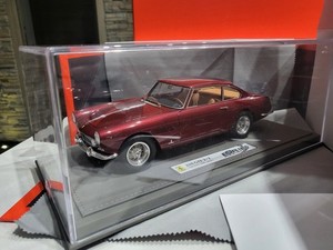 Modèle réduit Ferrari - 250 Lusso Coupe 1963 - Green Met 1/18