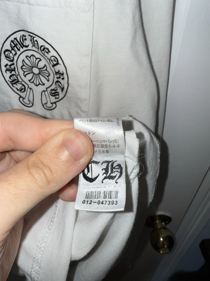 Corazones cromados raros manga larga - Las Vegas patrón floral blanco Foto 4 de 4