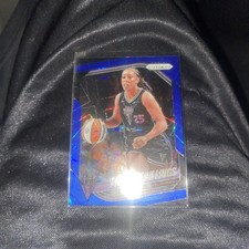 2025 WNBA Prizm Basketball Exclusive Blue Velocity Monique Billings