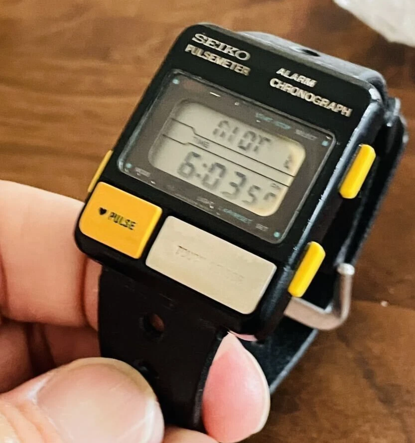 SEIKO PULSE METER S229-5001 80S VINTAGE DIGITAL Watch from JP