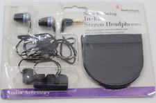 RADIO SHACK In-Ear Stereo Headphones WIDE 10-20,000HZ Audio Noise Reducing NEW