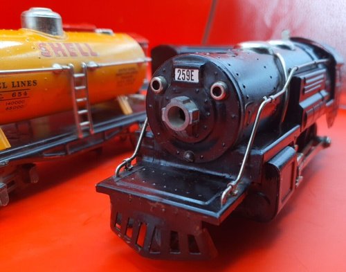 Pre-War Lionel #259E O Gauge 2-4-2 Steam Locomotive And 3 Cars - GREAT CONDITION - Picture 4 of 23