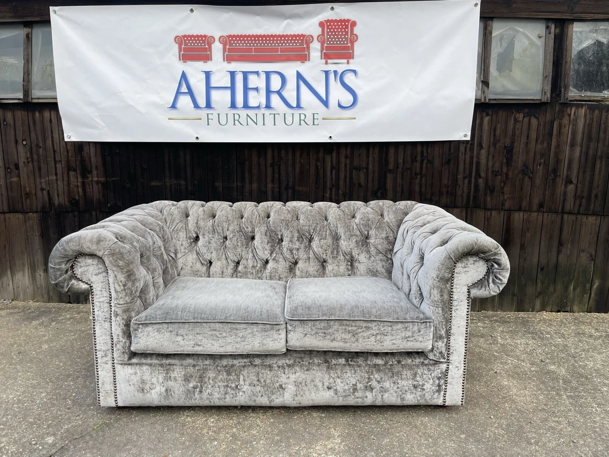 Crushed velvet 2024 chesterfield sofa dfs