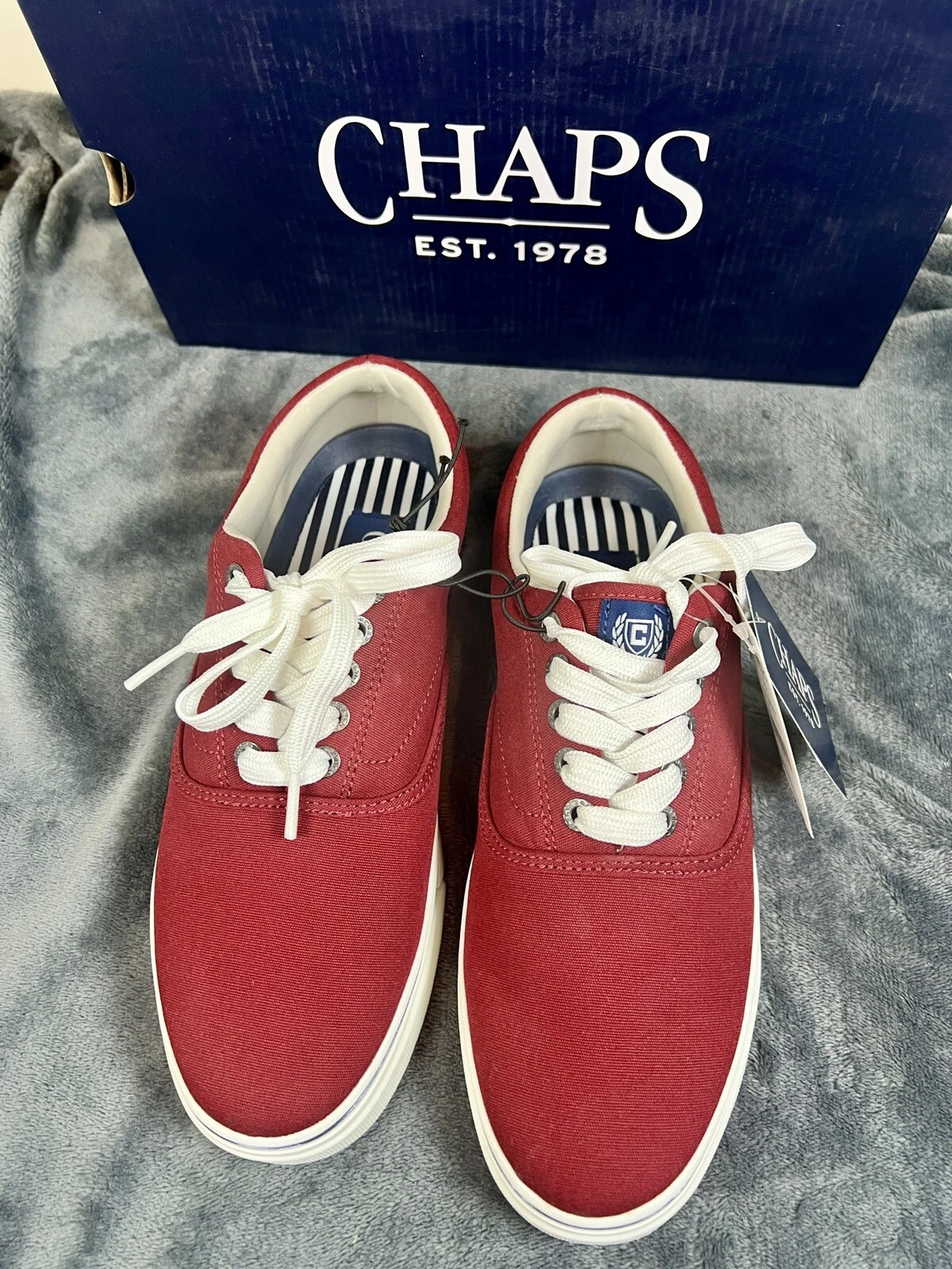 🔥Chaps Sneakers Men's Size 8 Merlot Low Top Lace Up Memory Foam Sneakers 🔥