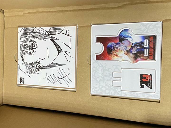 Onslaught BLACK LAGOON Illustrations 20th Anniversary Onslaught BLACK LAGOON Illustrations 20th Anniversary