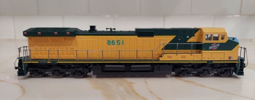 Athearn Locomotiva diesel 4914 scala HO Chicago & North Western C44-9W #8651 LN - Foto 6 di 13