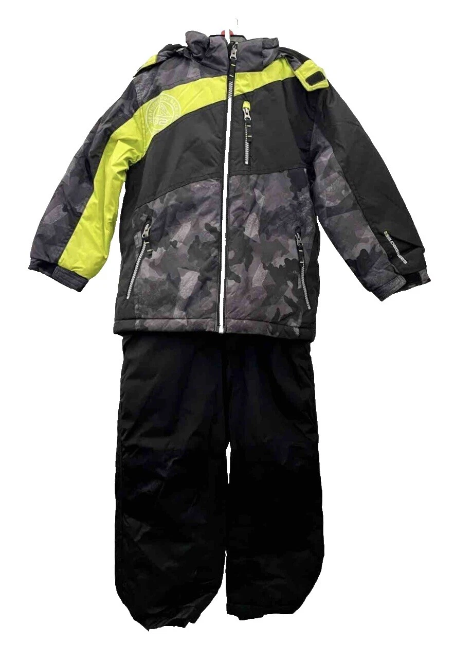 Black Winter Sports Snowsuits