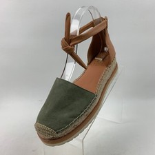 Alpargata Vince Camuto Binadee verde oliva/bronceado forma plana corbata al tobillo talla 7M