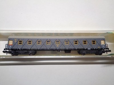 MINITRIX 13335 Behelfspersonenwagen DR 3.Klasse OVP (14681)