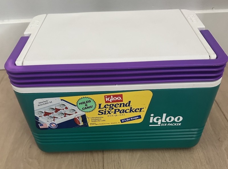 Vintage Igloo Legend 6 Beach Cooler  Purple & Teal Handle Ice Chest 90s Retro