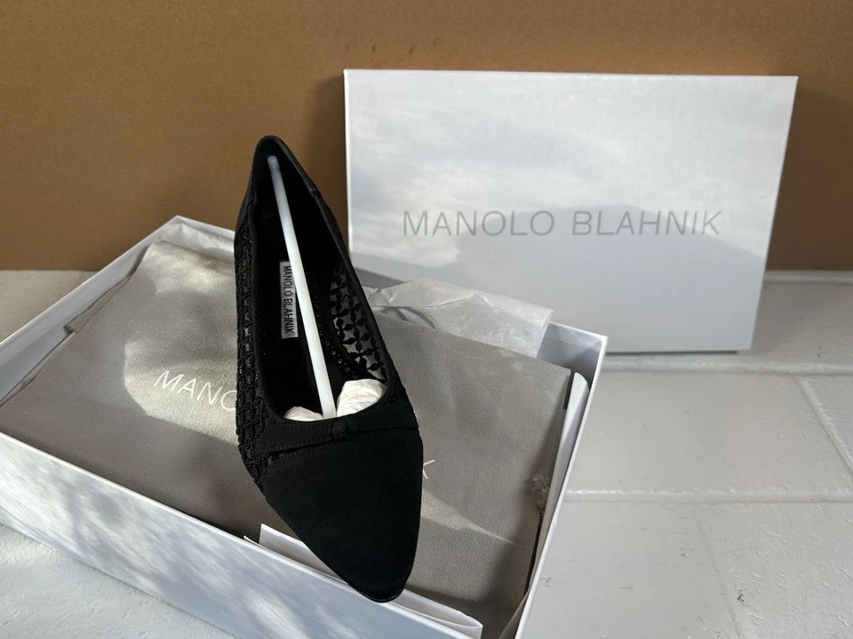 Bailarina Manolo Blahnik Tiakala negra satinada encaje punta punta plana talla 36,5 Foto 4 de 4