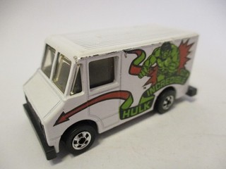Vintage Hot Wheels Blackwall THE INCREDIBLE HULK SCENE MACHINE VAN Nice