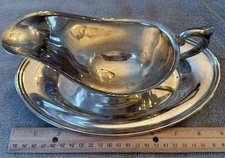 Vintage Towle EP Silver Plated Gravy Boat With Attached Plate