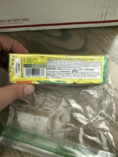 Nickelodeon Rugrats Reptar Green Frosting Chocolate Bar FYE Exclusive - Picture 2 of 2